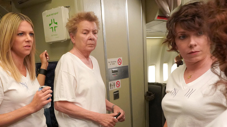 Kaitlin Olson, Sandy Martin and Mary Elizabeth Ellis in It's Always Sunny in Philadelphia