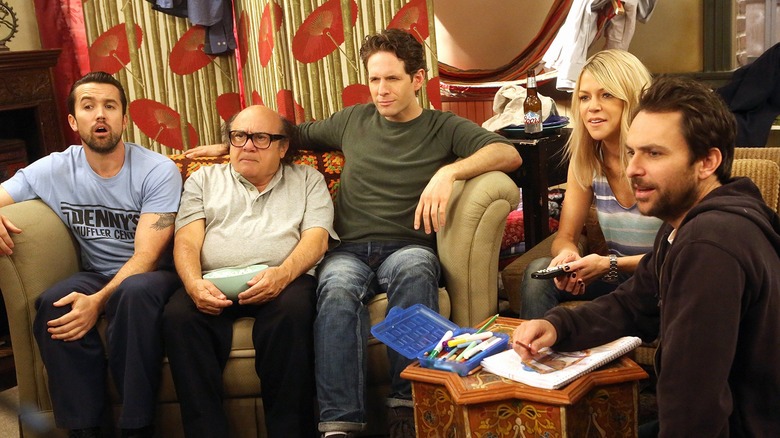 Rob McElhenney, Danny Devito, Glenn Howerton, Kaitlin Olson, and Charlie Day in It's Always Sunny in Philadelphia