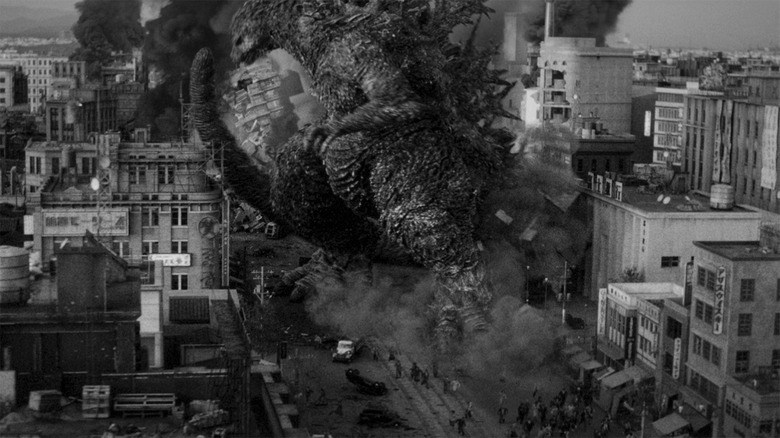 Godzilla Minus One Minus Color city attack 