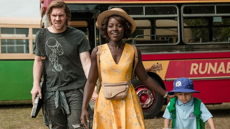 Lupita Nyong'o bloody yellow dress in Little Monsters