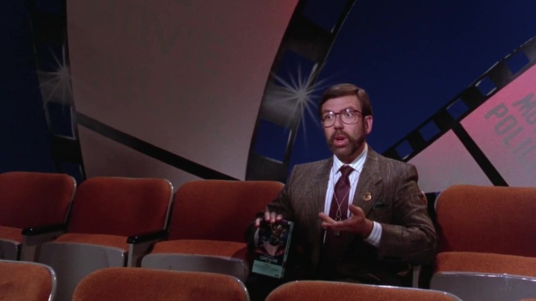 Loenard Maltin panning Gremlins in Gremins 2: The New Batch