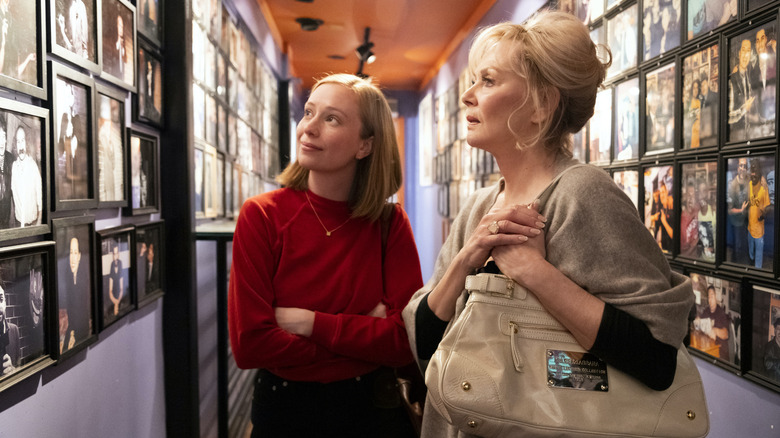 Jean Smart and Hannah Einbinder