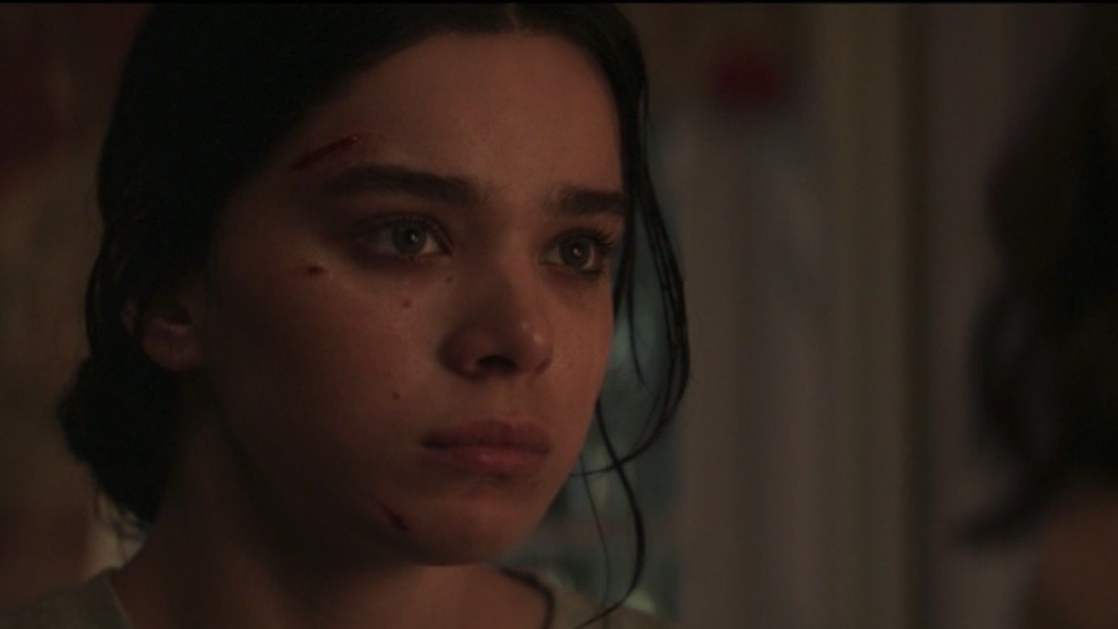 Where Kate Bishop Stands After That Big Hawkeye Reveal, According To Hailee Steinfeld
