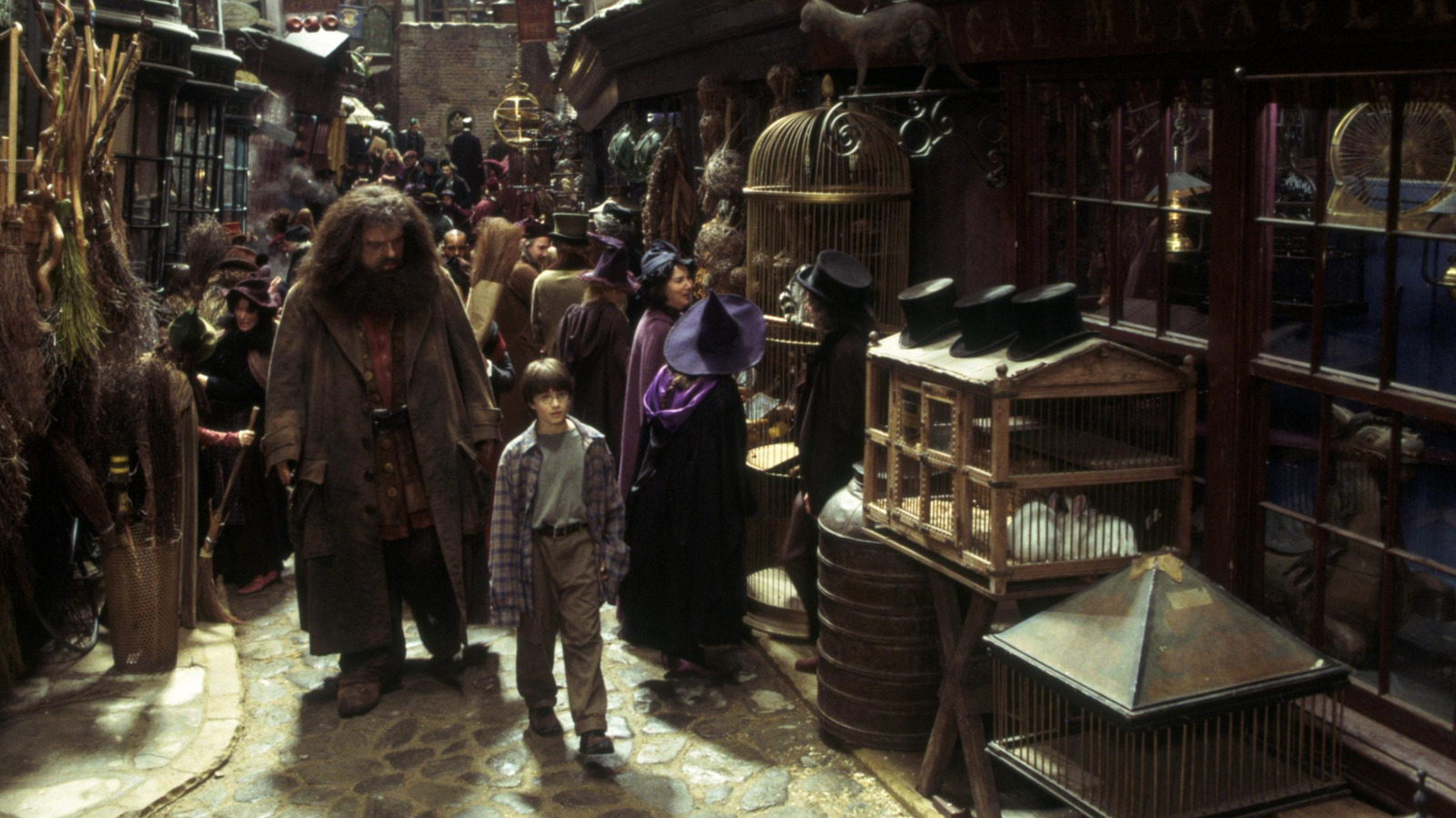 Harry Potter HBO Series Set Photos Reveal Diagon Alley (Including Gringotts)
