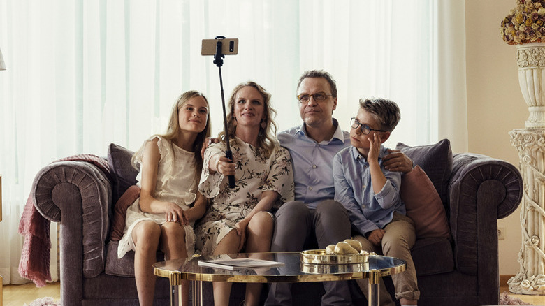 A not so perfect family