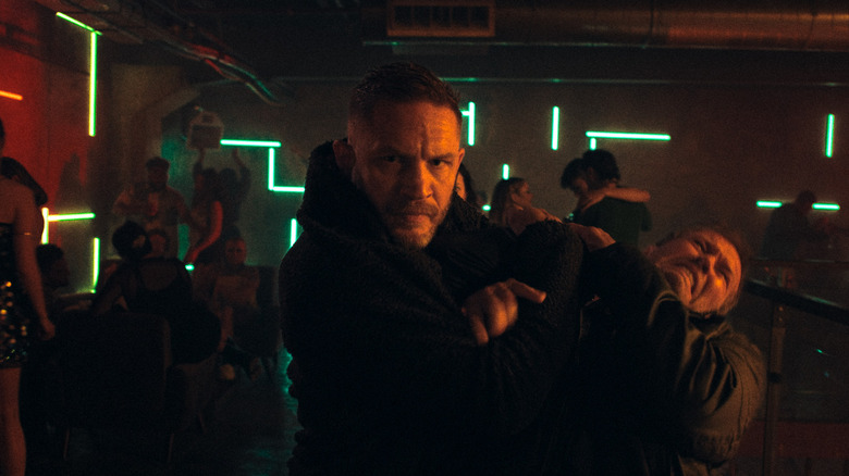 Walker gets into a fight in a club in Havoc