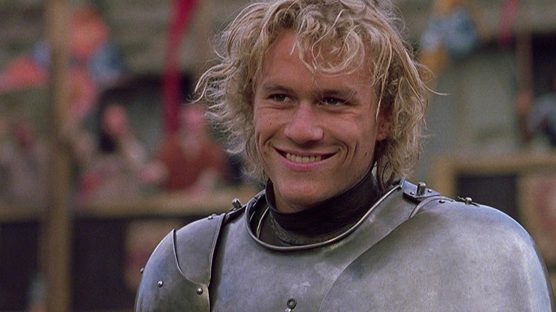 Heath Ledger smiling on a horse in A Knight's Tale