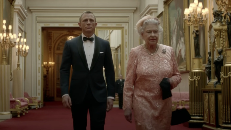 Daniel Craig Queen Elizabeth II