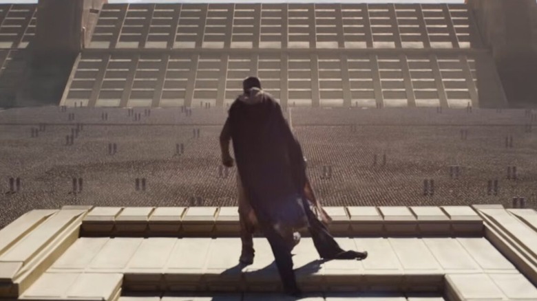 பால் டூன்: பகுதி மூன்றில் வெகுஜனங்களுக்கு உரையாற்றுகிறார்