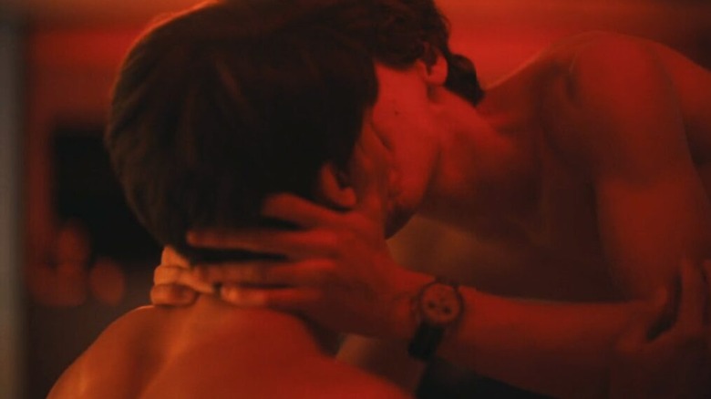 Lochlan aggressively kissing Saxon in The White Lotus