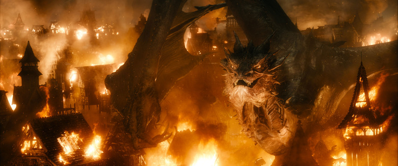 Hobbit Battle of the Five Armies Smaug