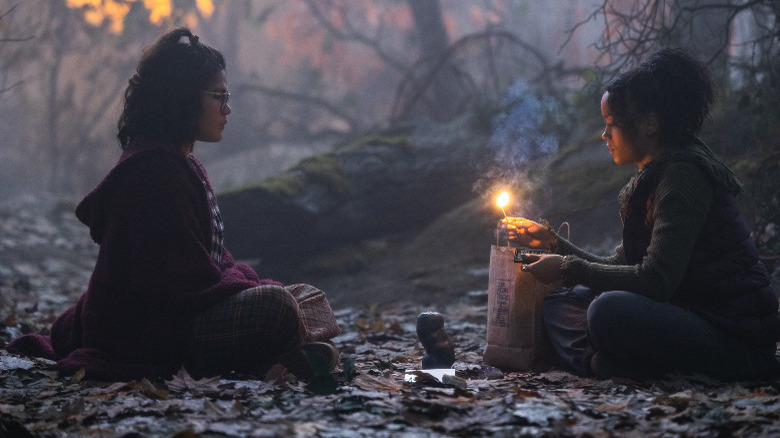 Belissa Escobedo and Whitney Peak in Hocus Pocus 2