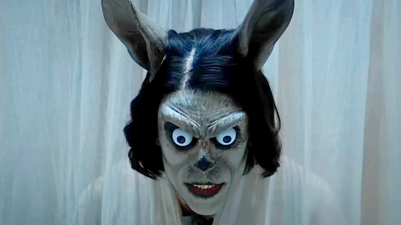 Hokum's Director Made One Of The Scariest Horror Movies Ever (And It's Streaming On Hulu)