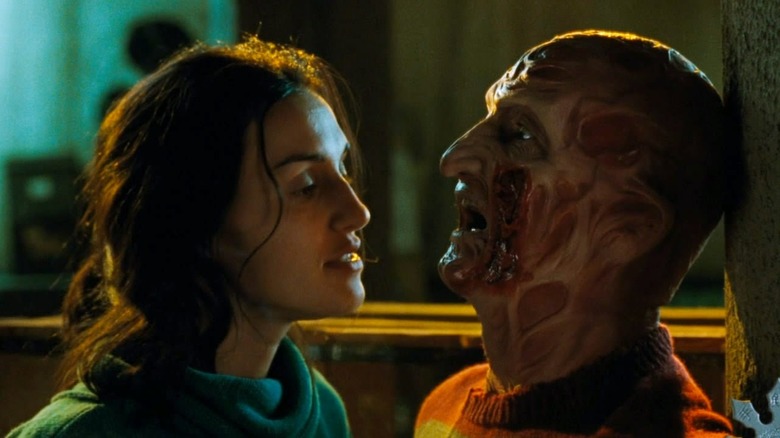 Maggie facing off with Freddy in Freddy's Dead: The Final Nightmare