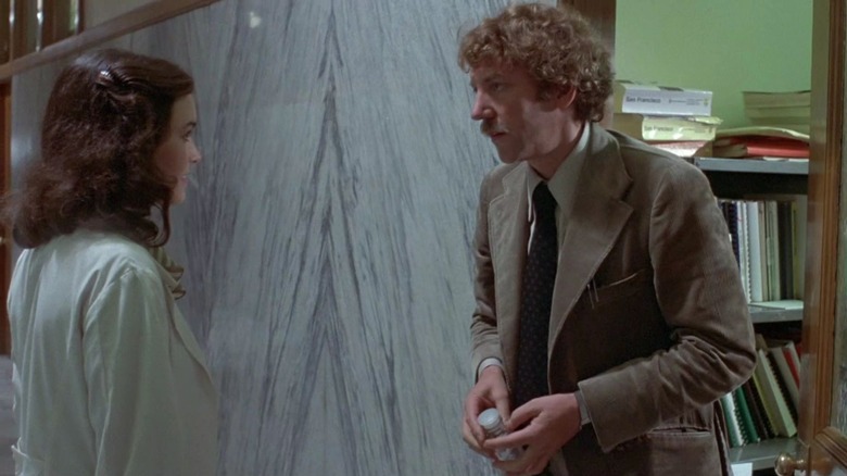 Brooke Adams and Donald Sutherland in Invasion of the Body Snatchers