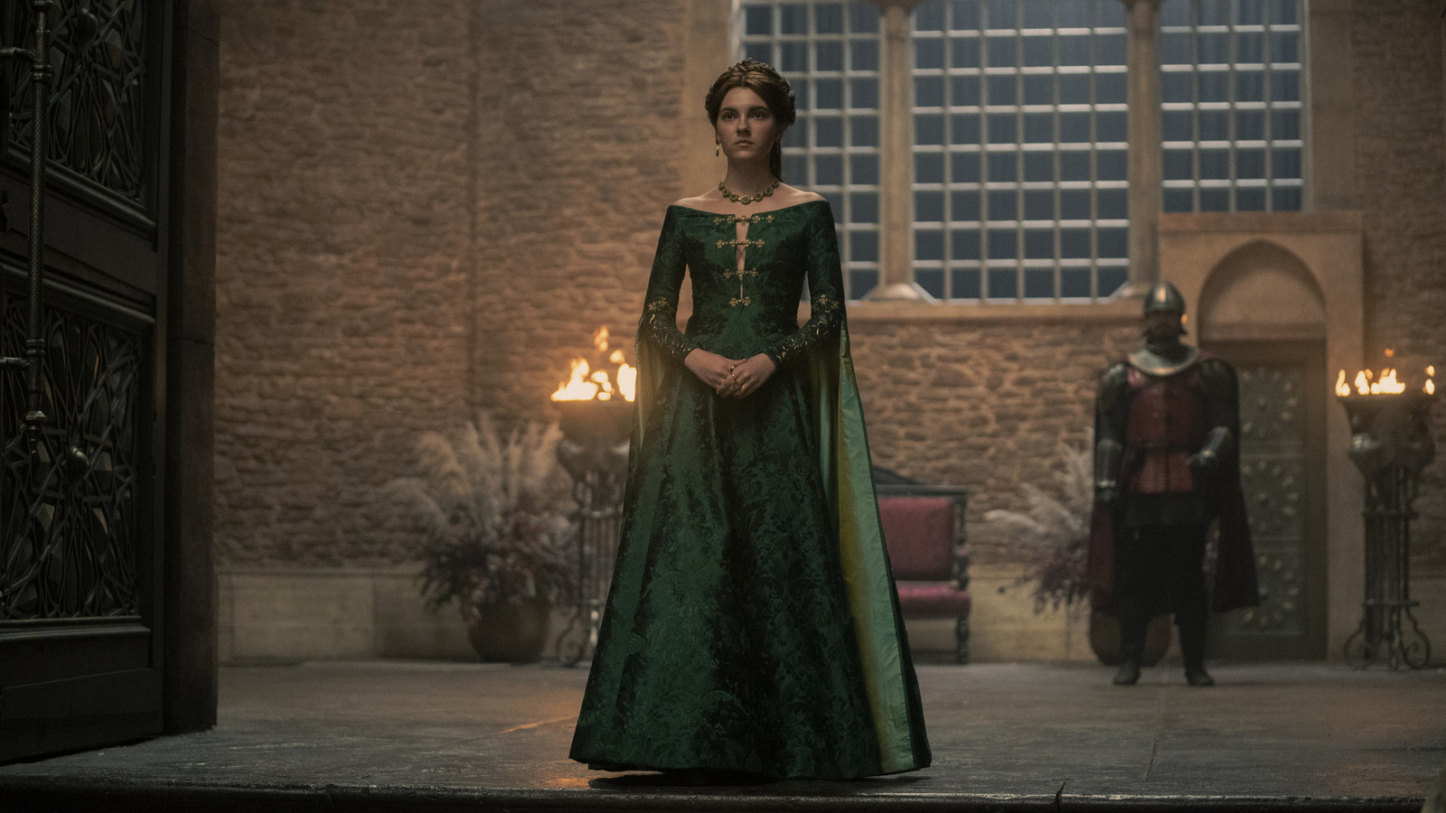 House Of The Dragon The Green Dress And Alicent's Motivations Explained
