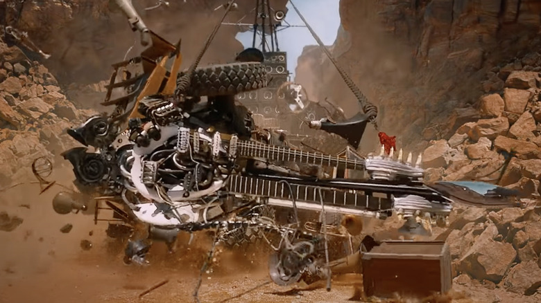 Mad Max Fury Road Guitar crash
