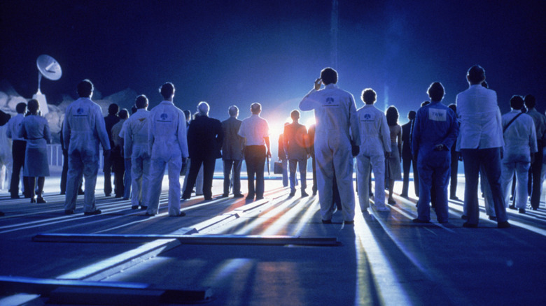 Extras in Close Encounters 