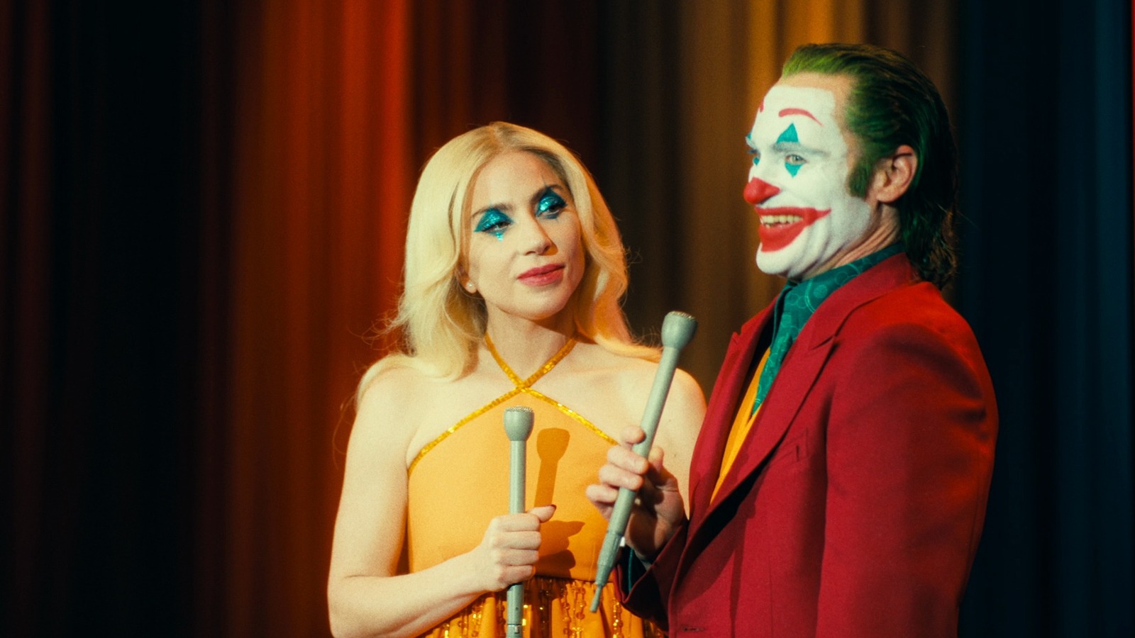 How Director Todd Phillips Changed Harley Quinn & Harvey