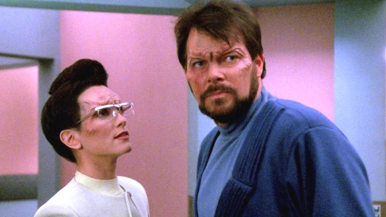 Lanel looking admiringly at Riker on Star Trek: The Next Generation