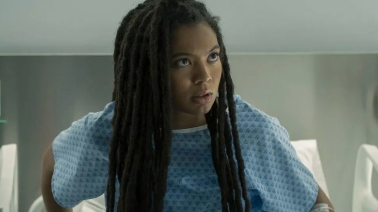 Jaz Sinclair as Marie Moreau waking up in a hospital bed, on Gen V