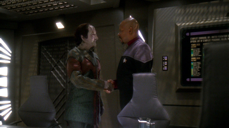Andrew Robinson and Avery Brooks on Star Trek: Deep Space Nine