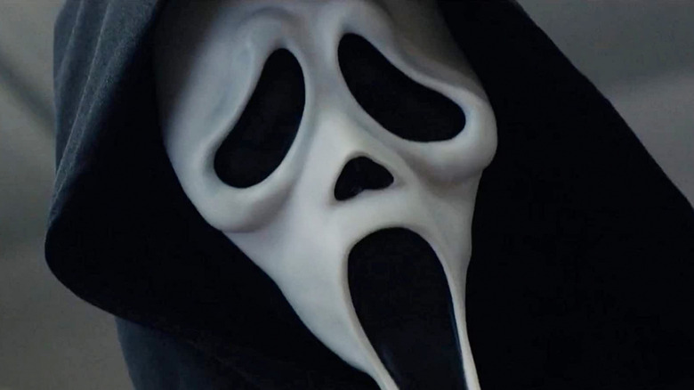 The Ghostface killer in Scream (2022)