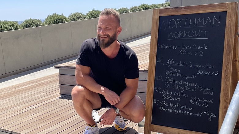 Magnus Lygdbäck explaining The Northman workout