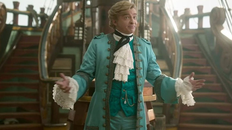 Stede on deck shrugging