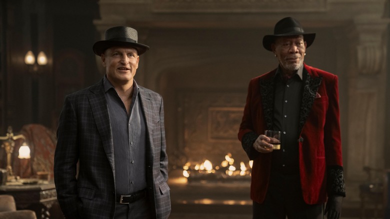 Merritt and Thaddeus in the mystery box house smiling at someone in Now You See Me: Now You Don't