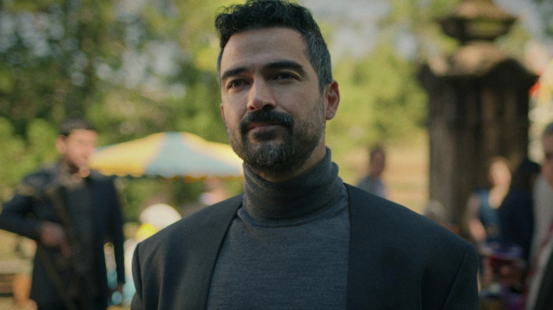 Alfonso Herrera as Javi