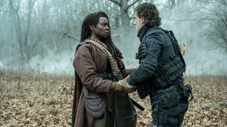 Rick and Mishon are drowned in the face of dead walking: Those who live