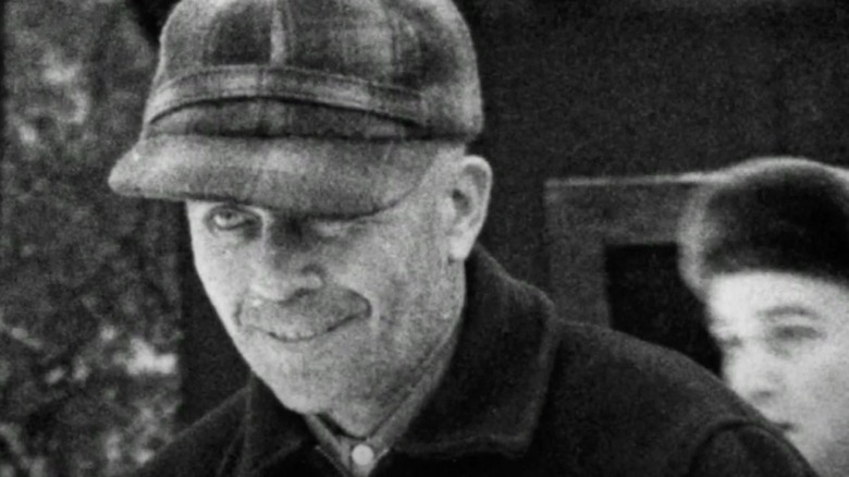 Ed Gein in Ed Gein: The Real Psycho