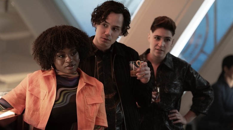 Star Trek: Strange New Worlds Uhura, Beto, and Ortegas together