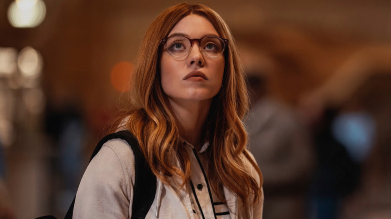 Julia looks up and wees glasses in Madame Web