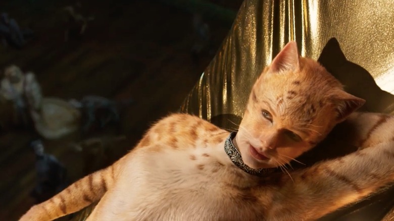 Taylor Swift luxuriates as Bombalurina in Cats