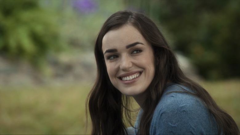 Elizabeth Henstridge in Agents of SHIELD