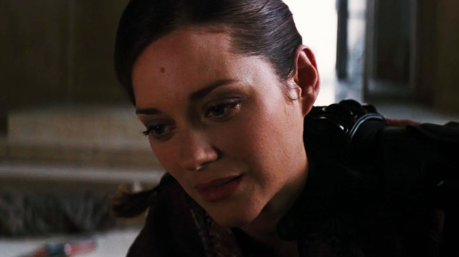 How The Dark Knight Rises Star Marion Cotillard Feels About Her Controversial Death Scene