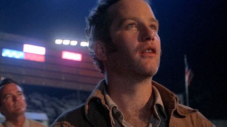 Richard Dreyfuss looks skyward in awe as Roy Neary in Close Encounters of the Third Kind