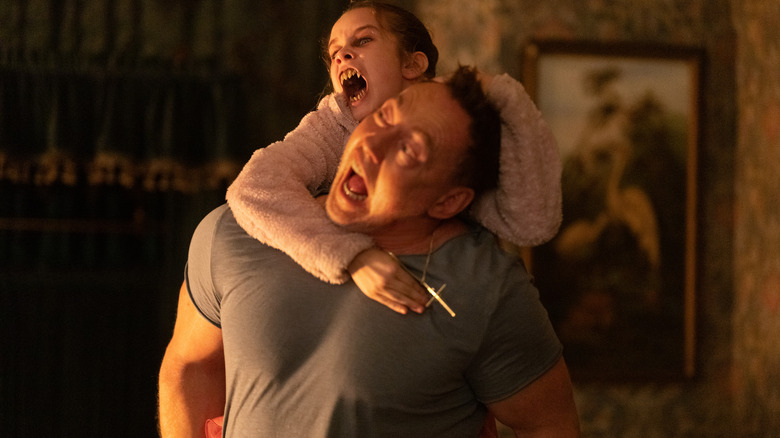 Abigail attacks Kevin Durand