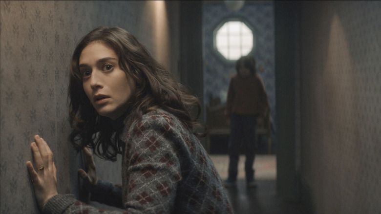 Lizzy Caplan in Cobweb