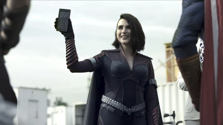 The Boys, Stormfront showing off something on her phone