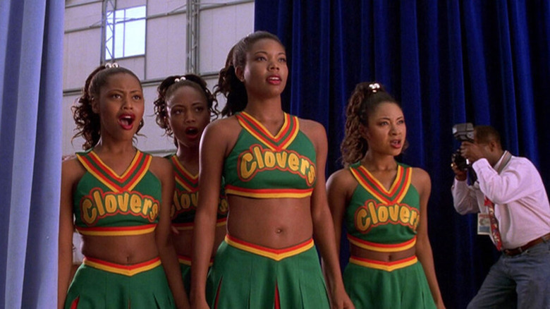Gabriele Union e os Clovers se preparam para uma batalha de torcida em Bring It On