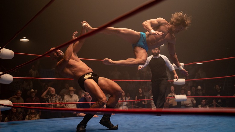 The Iron Claw Zac Efron wrestling scene 