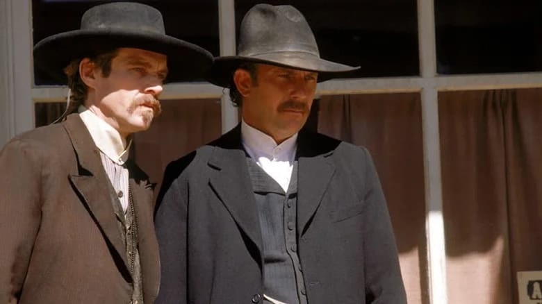 Wyatt Earp Kevin Costner Dennis Quaid
