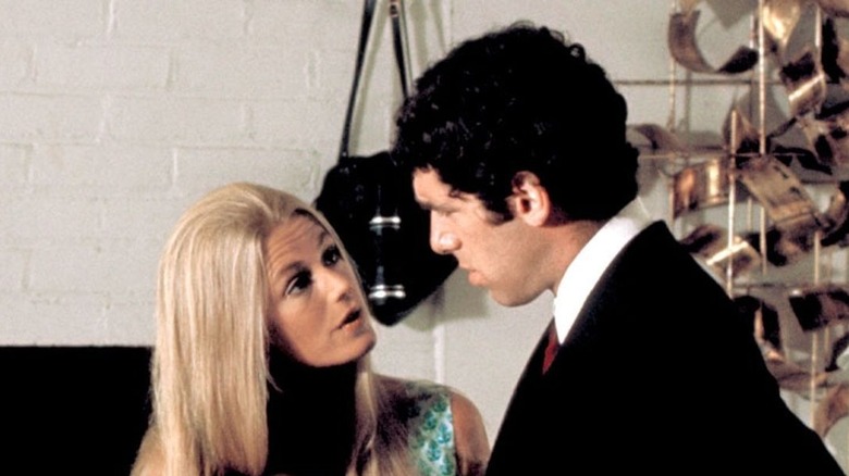 Elliott Gould and Nina van Pallandt in The Long Goodbye