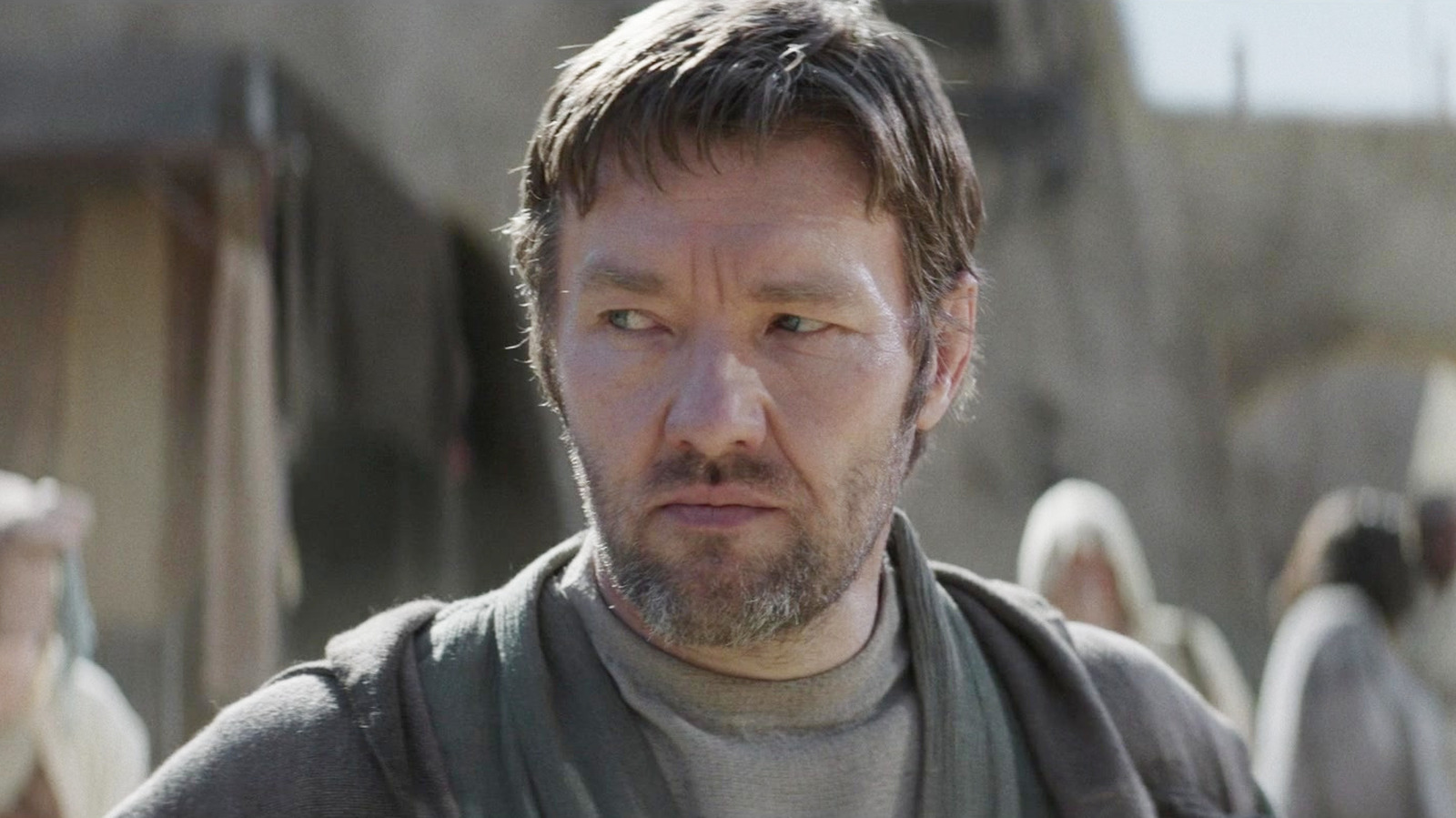 if-joel-edgerton-is-in-obi-wan-season-2-he-knows-one-thing-for-sure