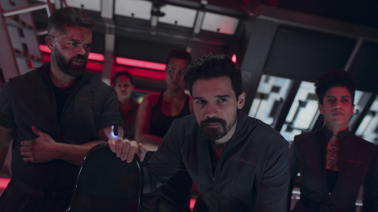 In The Expanse s Latest Episode, Earth And The Rocinante Fight Back And Find Hope On The Azure Dragon