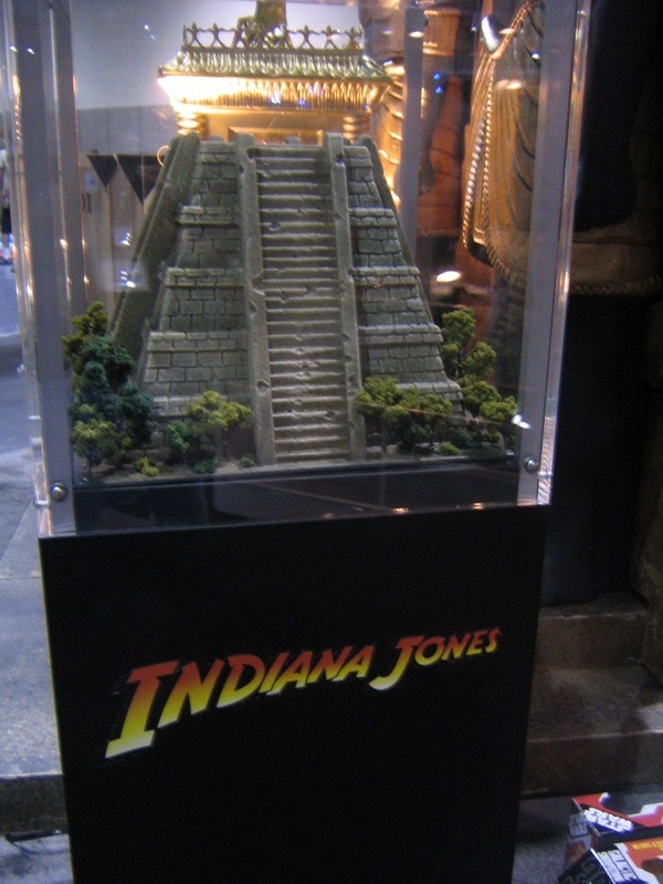 Indy 4 Comic Con display