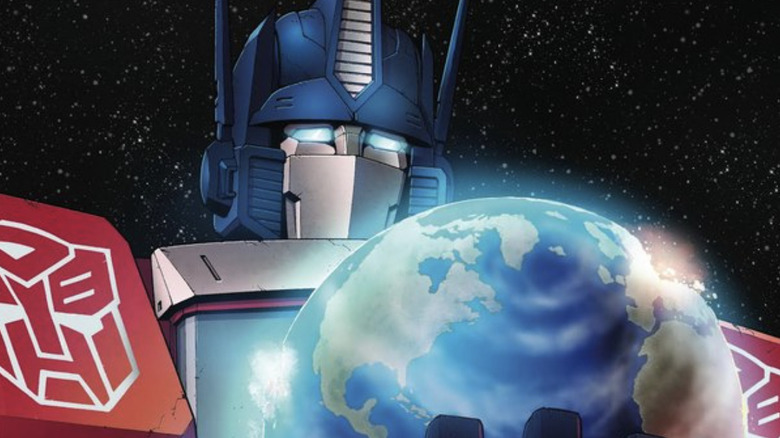 Transformers #50 cover, Optimus Prime holding Earth in his hand